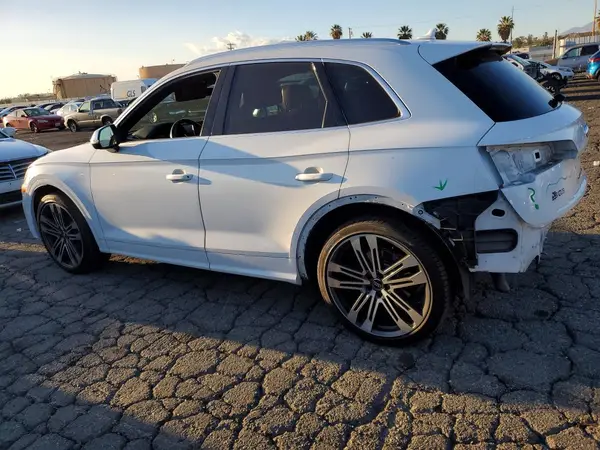 WA1B4AFY9K2089892 2019 AUDI Q5 - Image 2