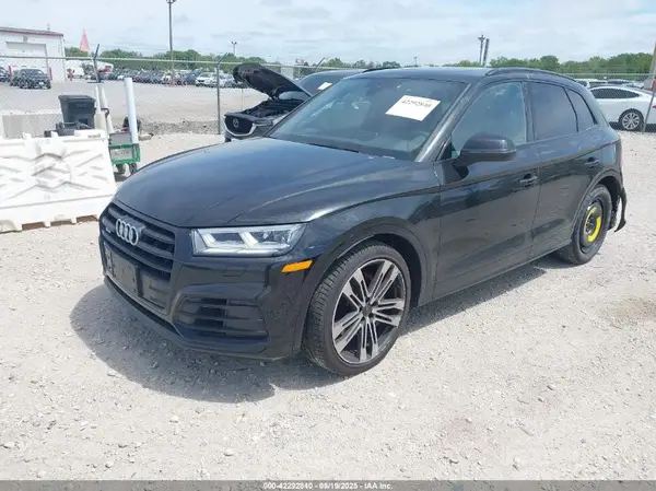 WA1B4AFY9L2041309 2020 AUDI SQ5 - Image 2