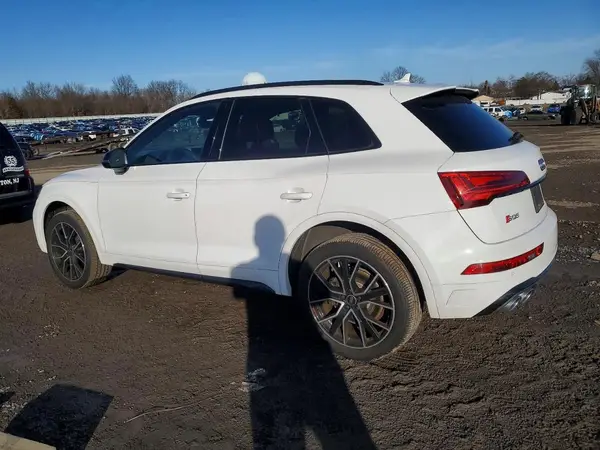 WA1B4AFY9M2009204 2021 AUDI SQ5 - Image 2