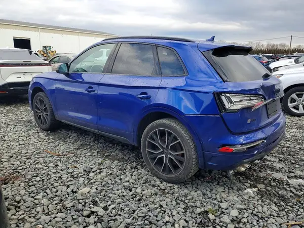 WA1B4AFY9N2042477 2022 AUDI SQ5 - Image 2