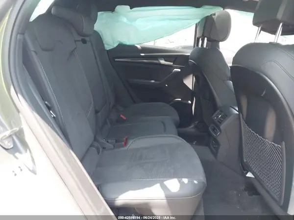 WA1B4AFY9R2000672 2024 AUDI SQ5 - Image 8