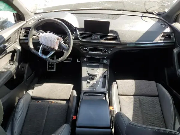 WA1B4AFYXL2039715 2020 AUDI SQ5 - Image 8