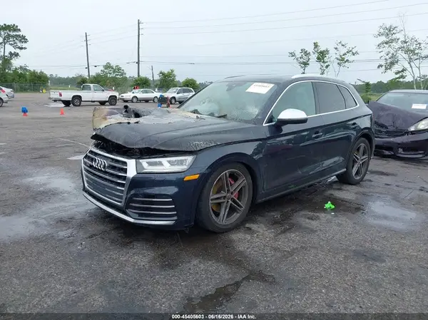 WA1B4BFY0K2079984 2019 AUDI SQ5 - Image 2