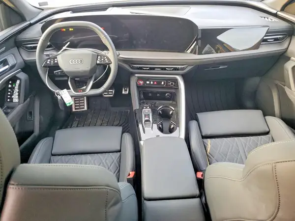 WA1B5AGU0S2091829 2025 AUDI SQ5 - Image 8