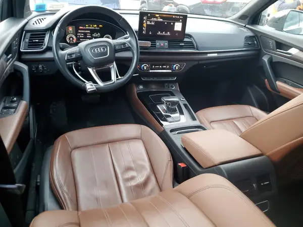 WA1BAAFY0M2012615 2021 AUDI Q5 - Image 8