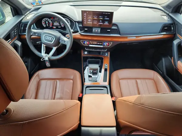 WA1BAAFY0M2015398 2021 AUDI Q5 - Image 8