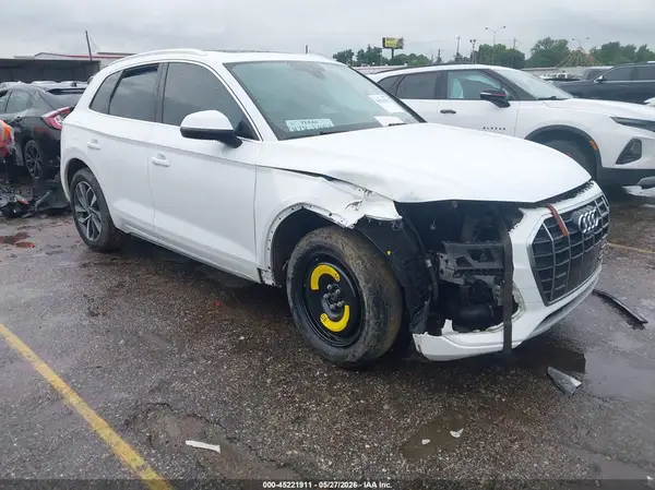 WA1BAAFY0M2026286 2021 AUDI Q5 - Image 1