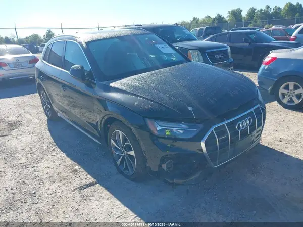 WA1BAAFY0M2031004 2021 AUDI Q5 - Image 1