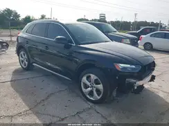 WA1BAAFY0M2032590 2021 AUDI Q5