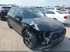 WA1BAAFY0M2051026 2021 AUDI Q5