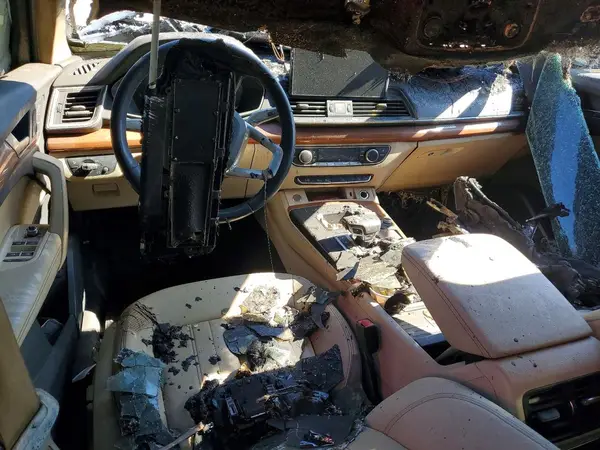 WA1BAAFY0M2051298 2021 AUDI Q5 - Image 8