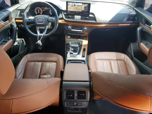 WA1BAAFY0M2052368 2021 AUDI Q5 - Image 8