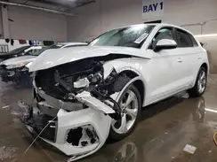 WA1BAAFY0M2067615 2021 AUDI Q5
