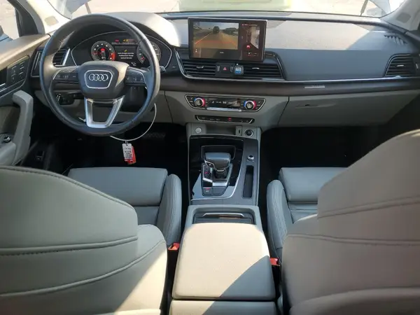WA1BAAFY0M2079148 2021 AUDI Q5 - Image 8