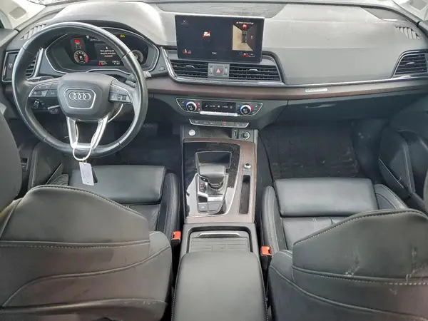 WA1BAAFY0M2109538 2021 AUDI Q5 - Image 8