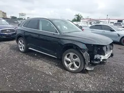 WA1BAAFY0M2127246 2021 AUDI Q5