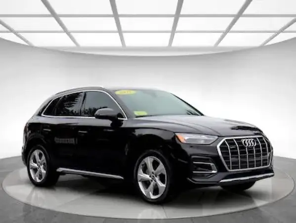 WA1BAAFY0M2131166 2021 AUDI Q5 - Image 1