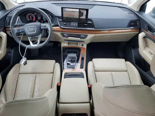 WA1BAAFY1M2005592 2021 AUDI Q5 - Image 8