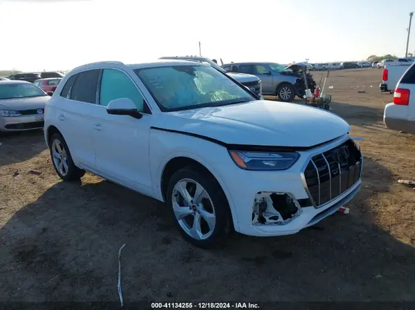 WA1BAAFY1M2012431 2021 AUDI Q5 - Image 1