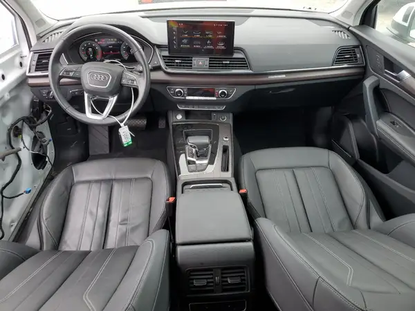 WA1BAAFY1M2016382 2021 AUDI Q5 - Image 8