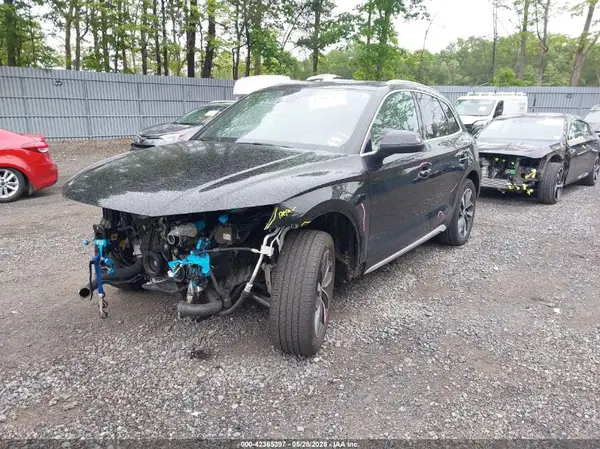 WA1BAAFY1M2017824 2021 AUDI Q5 - Image 2