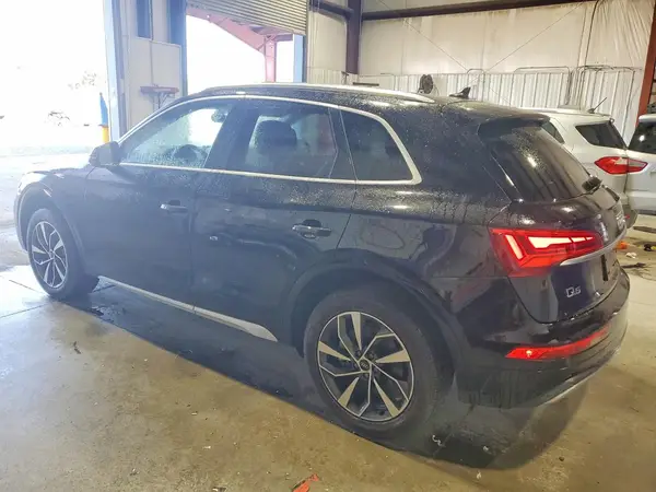 WA1BAAFY1M2020917 2021 AUDI Q5 - Image 2