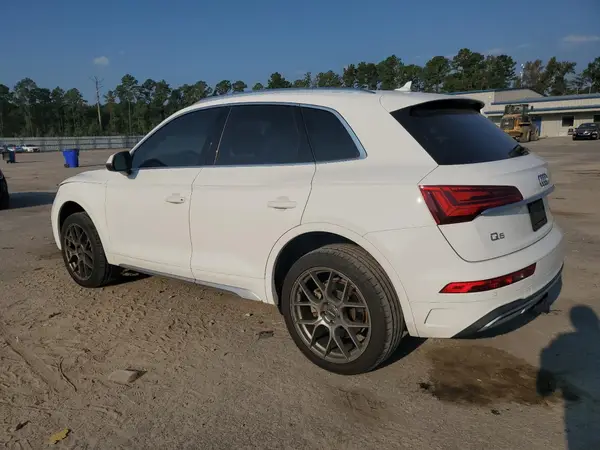 WA1BAAFY1M2022456 2021 AUDI Q5 - Image 2
