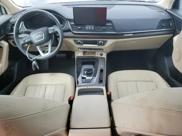 WA1BAAFY1M2041783 2021 AUDI Q5 - Image 8