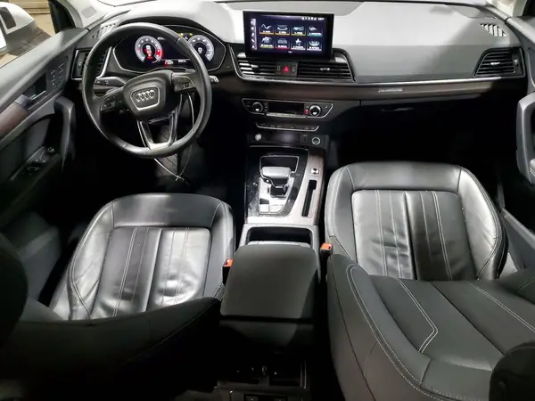 WA1BAAFY1M2098971 2021 AUDI Q5 - Image 8