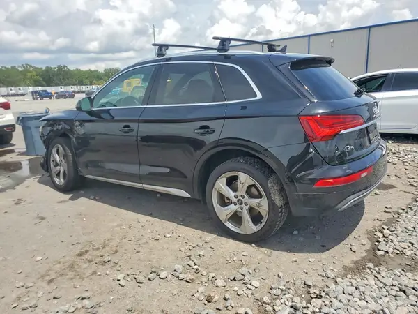 WA1BAAFY1M2102131 2021 AUDI Q5 - Image 2