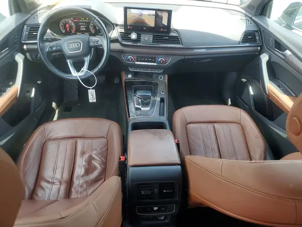WA1BAAFY1M2102131 2021 AUDI Q5 - Image 8