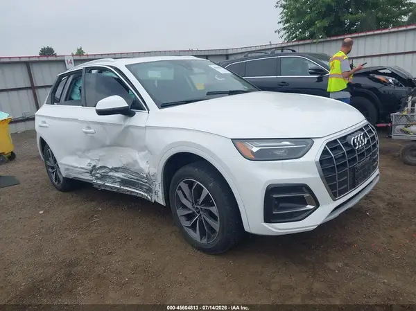 WA1BAAFY1M2105983 2021 AUDI Q5 - Image 1