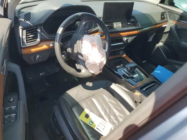 WA1BAAFY1M2118233 2021 AUDI Q5 - Image 8
