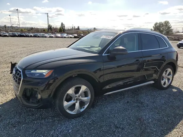 WA1BAAFY1M2134979 2021 AUDI Q5 - Image 1