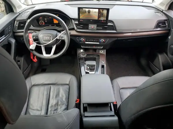 WA1BAAFY2M2005830 2021 AUDI Q5 - Image 8