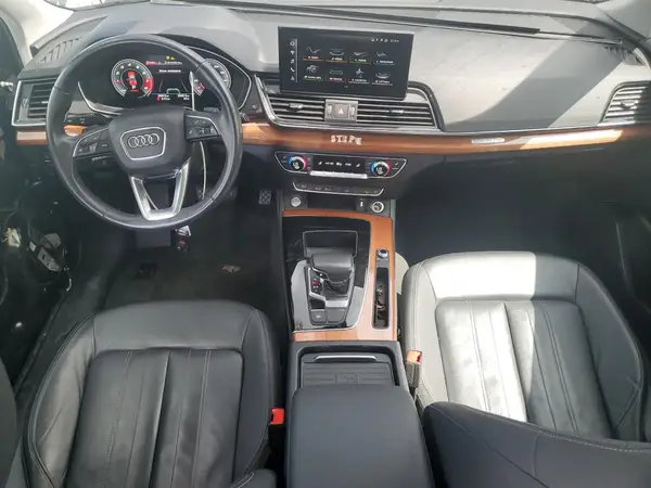 WA1BAAFY2M2016116 2021 AUDI Q5 - Image 8