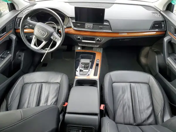 WA1BAAFY2M2018982 2021 AUDI Q5 - Image 8