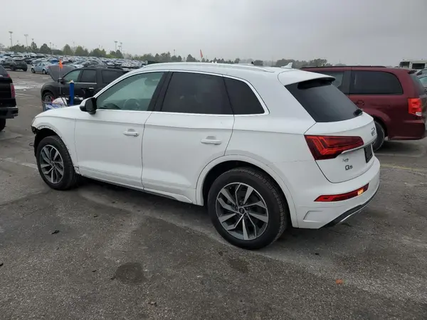 WA1BAAFY2M2021946 2021 AUDI Q5 - Image 2
