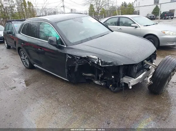 WA1BAAFY2M2052680 2021 AUDI Q5 - Image 1