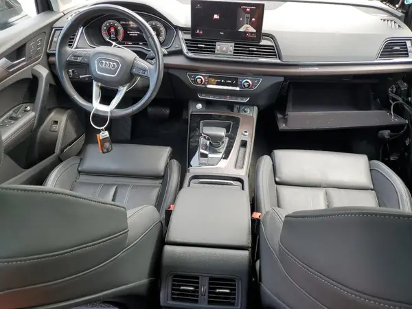 WA1BAAFY2M2069253 2021 AUDI Q5 - Image 8