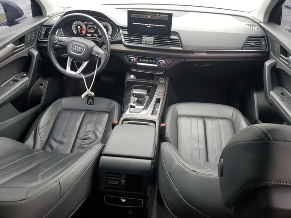 WA1BAAFY2M2095528 2021 AUDI Q5 - Image 8