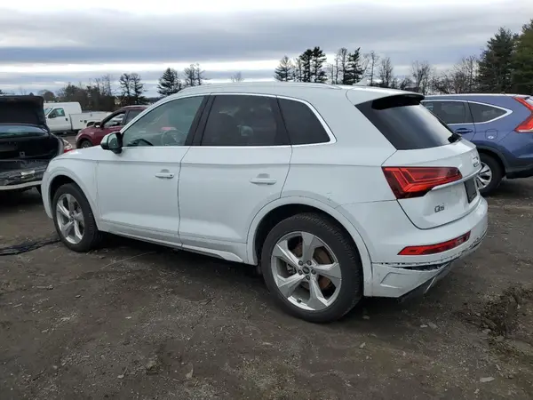 WA1BAAFY3M2011815 2021 AUDI Q5 - Image 2