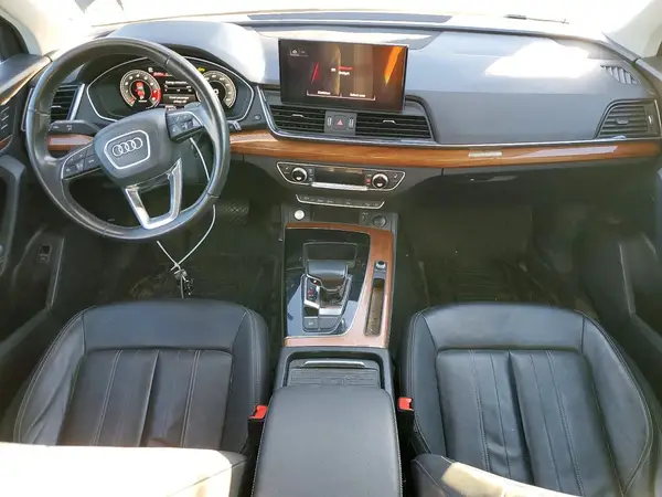 WA1BAAFY3M2020224 2021 AUDI Q5 - Image 8