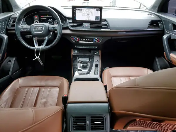 WA1BAAFY3M2035533 2021 AUDI Q5 - Image 8