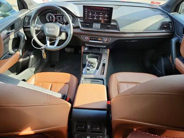 WA1BAAFY3M2035855 2021 AUDI Q5 - Image 8