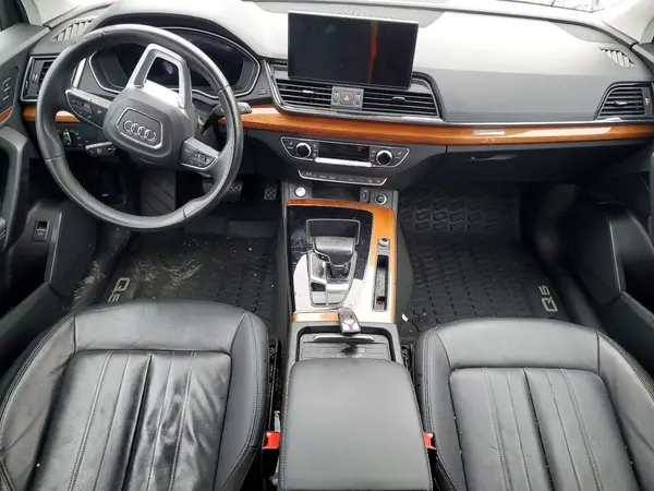 WA1BAAFY3M2087728 2021 AUDI Q5 - Image 8