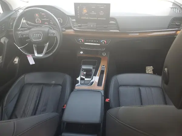 WA1BAAFY3M2127855 2021 AUDI Q5 - Image 8