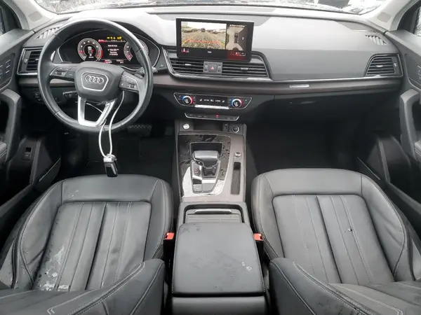 WA1BAAFY3M2128259 2021 AUDI Q5 - Image 8
