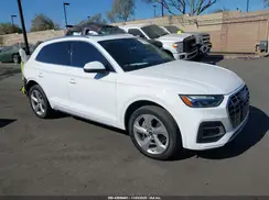WA1BAAFY3M2132182 2021 AUDI Q5