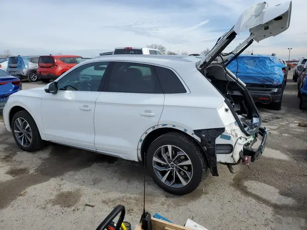 WA1BAAFY4M2023553 2021 AUDI Q5 - Image 2